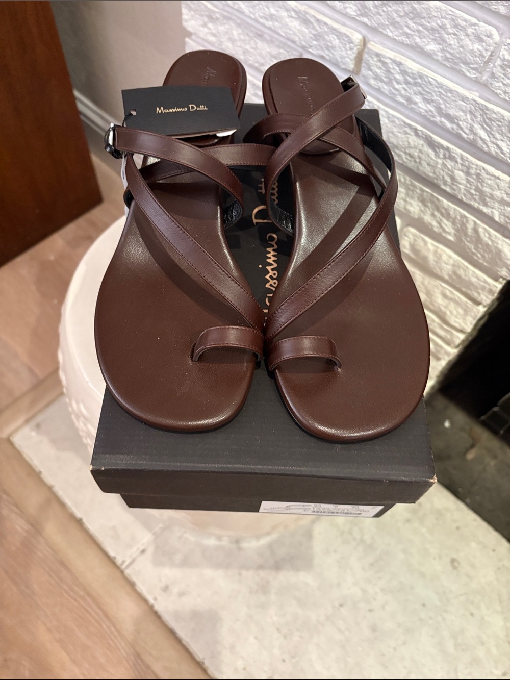 Massimo Dutti Dark Brown Leather Strappy Toe-Ring Sandals - Women's